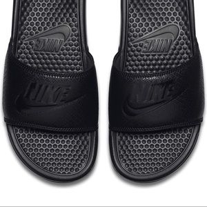 Nike Men's Benassi Just Do It Athletic Sandal🔥🔥